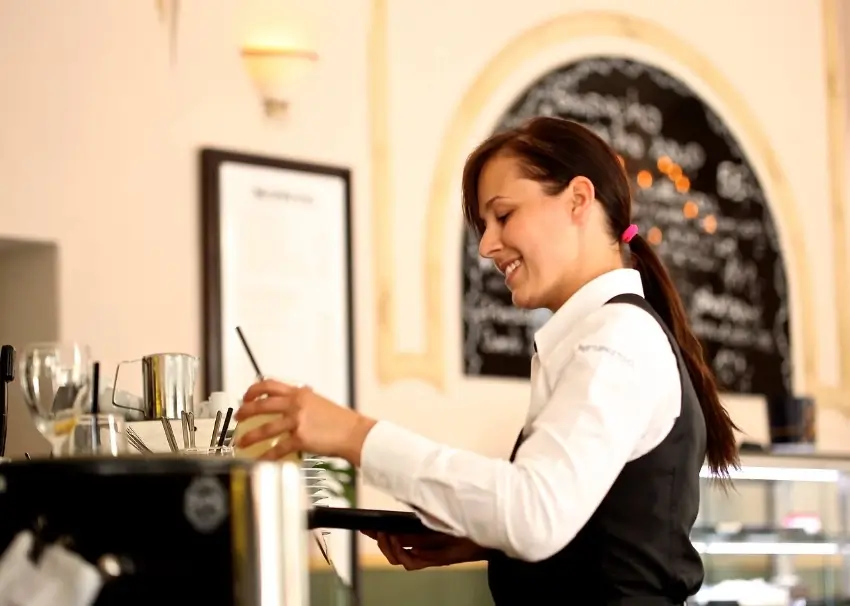 No Biznesa idejas līdz realitātei - Coffee Society